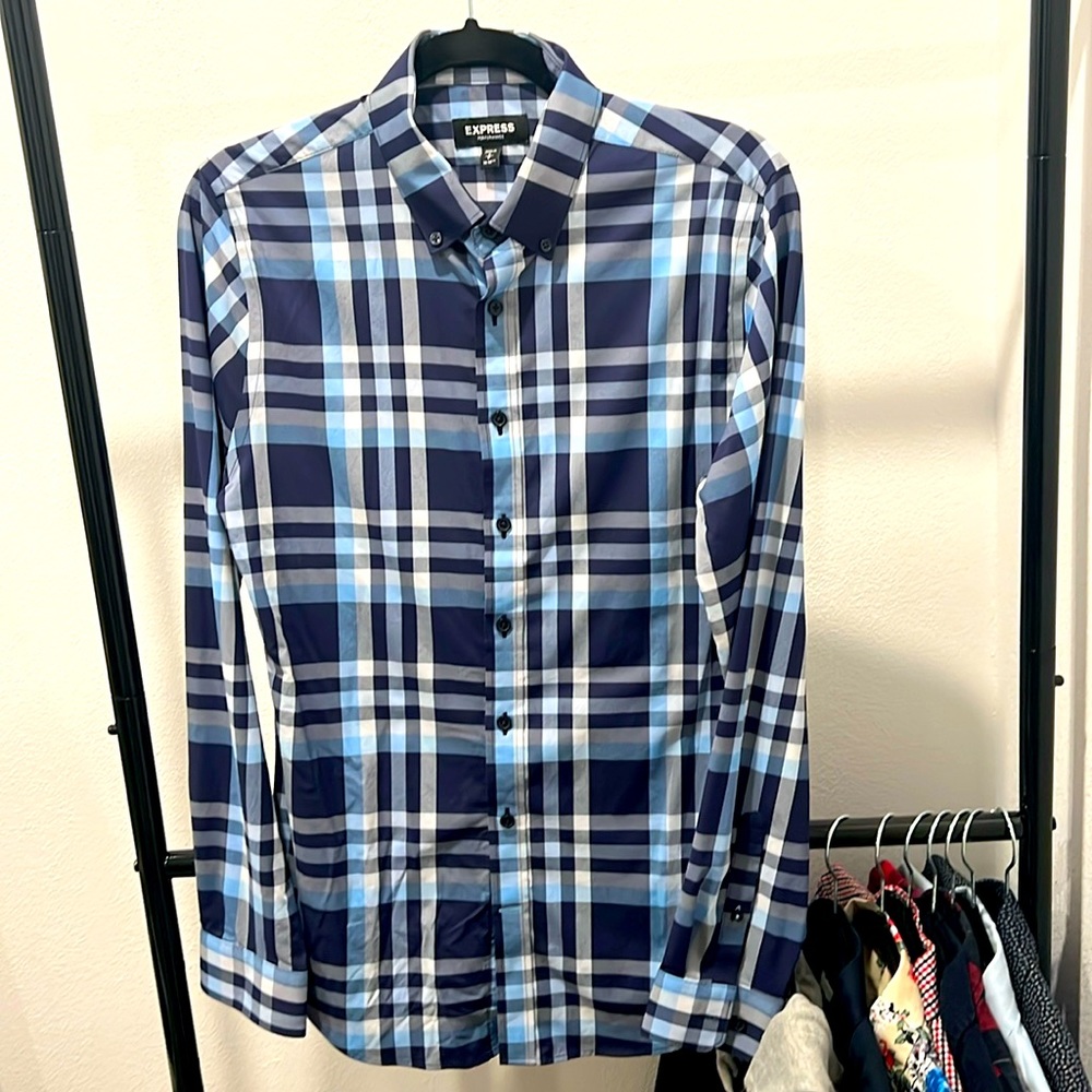Express. Peak Performers Small Dress Shirt! No sweat!